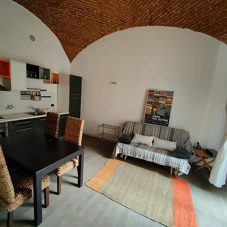 Accogliente Appartamento Tipo Loft Torino Exterior foto