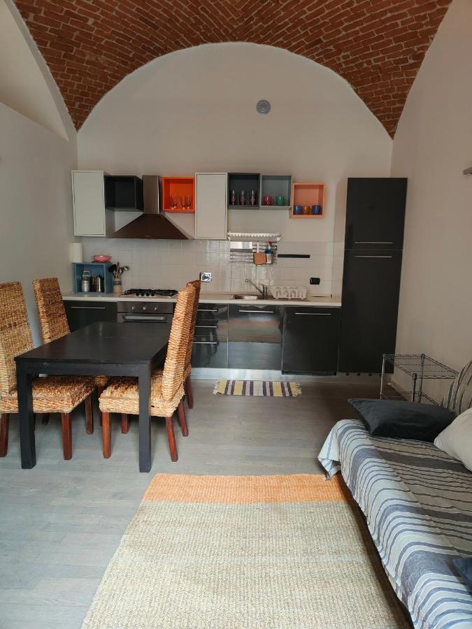 Accogliente Appartamento Tipo Loft Torino Exterior foto
