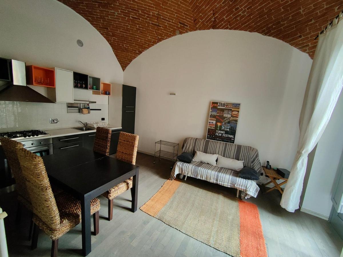 Accogliente Appartamento Tipo Loft Torino Exterior foto